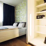 Harry's & Otel 4*