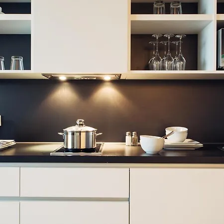 Harry's Hotel&apartments 4*