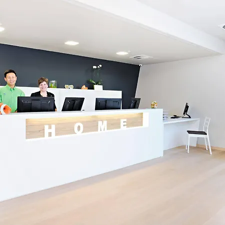 Harry's Hotel&apartments 4*
